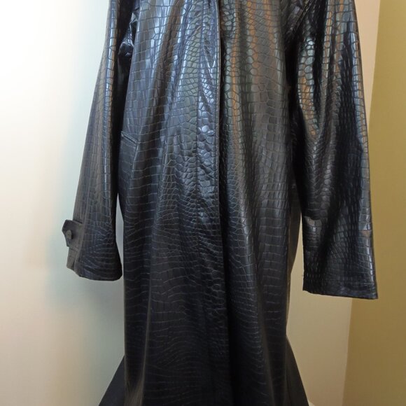 Mycra Pac Life Crocodile Pattern Full Length 2X woman's Coat MobWife WhimsyGoth - Picture 9 of 16